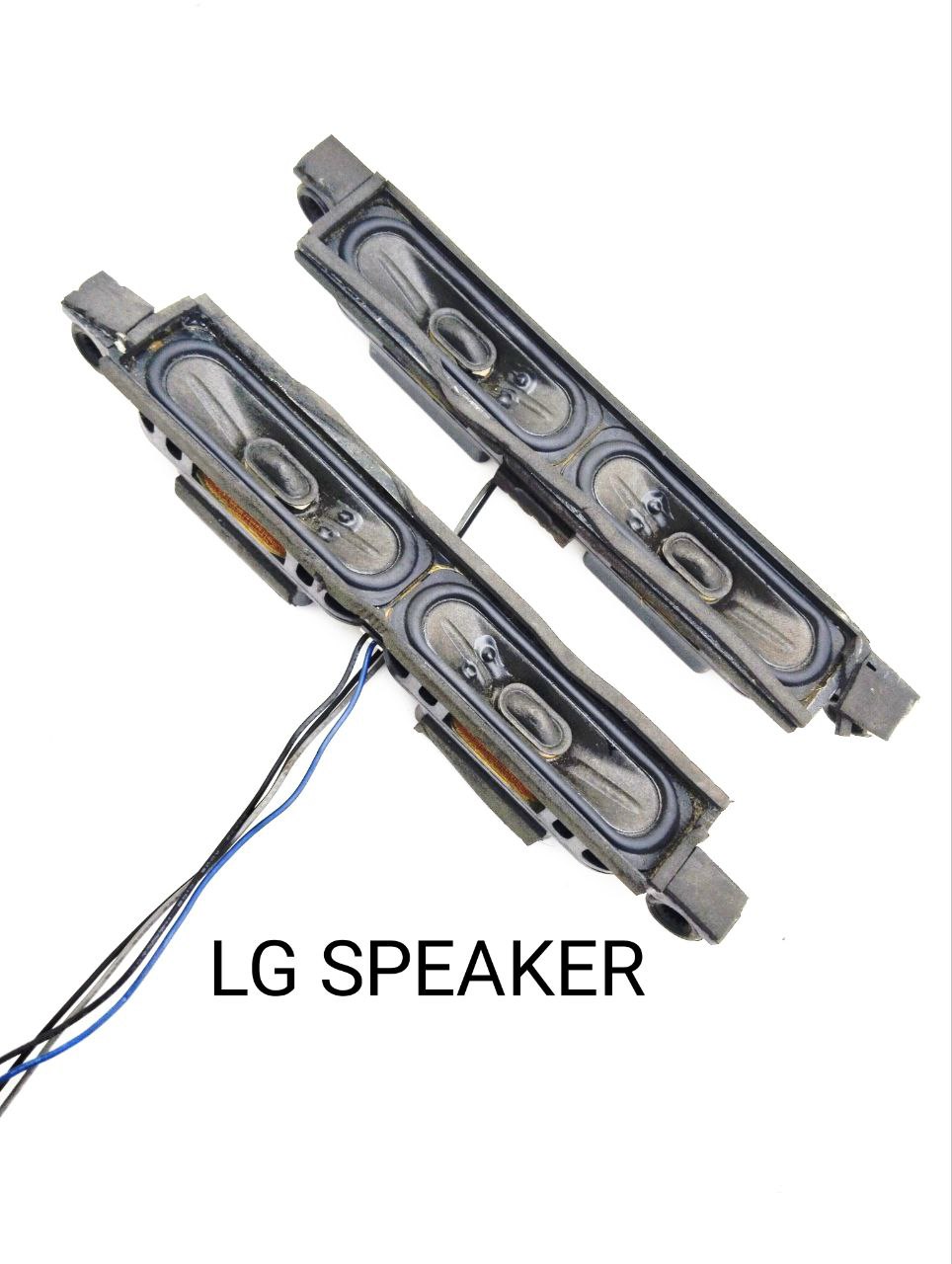 Hauts Parleurs G + D LG 47LN5400
