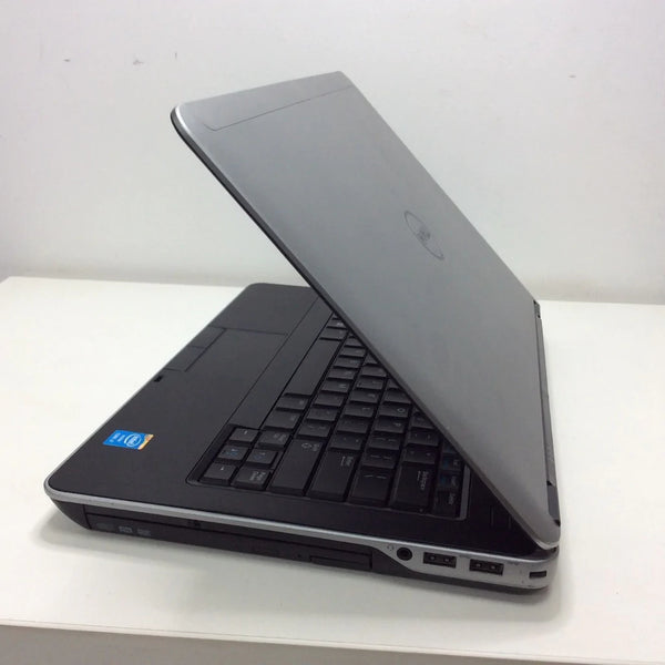 Refurbished Dell Latitude E6440 Laptop, 14"Display, Intel Core i5 4th Gen, 4GB RAM, 128GB SSD